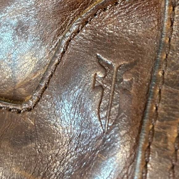 FRYE Melissa Brown leather large shoulder bag with a boho touch - Picture 13 of 16